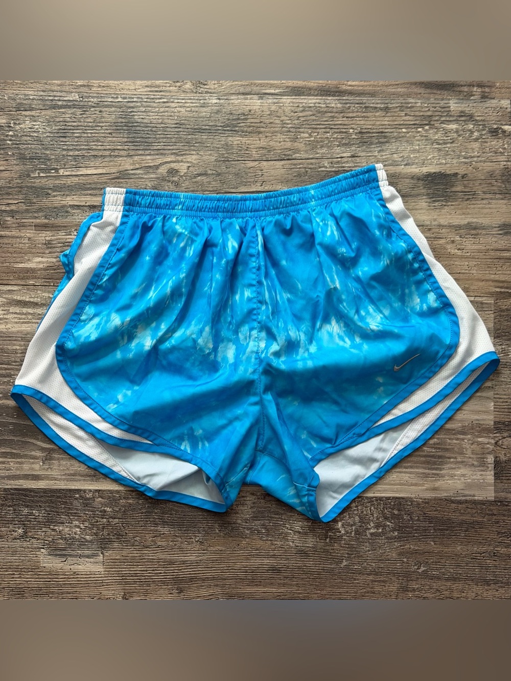 Nike dri-fit blue white athletic gym running shorts built in briefs women’s sm